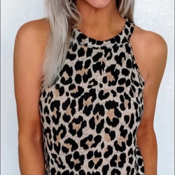 Rihanna Halter Top - Picture 2 of 8